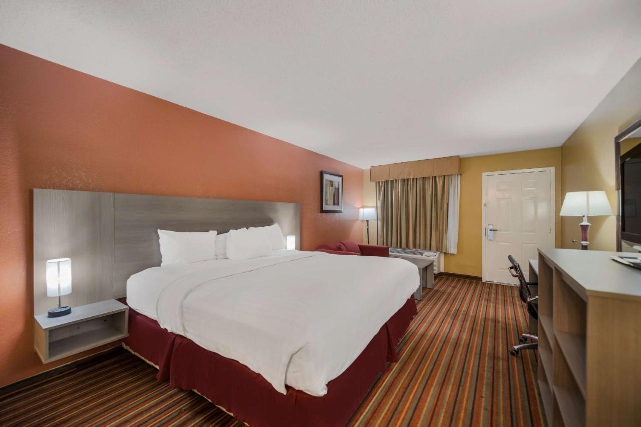 Surestay Hotel By Best Western Mt Pleasant Mount Pleasant ภายนอก รูปภาพ