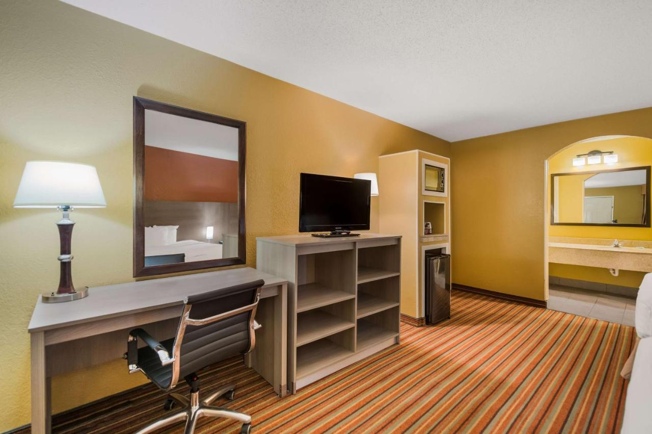 Surestay Hotel By Best Western Mt Pleasant Mount Pleasant ภายนอก รูปภาพ